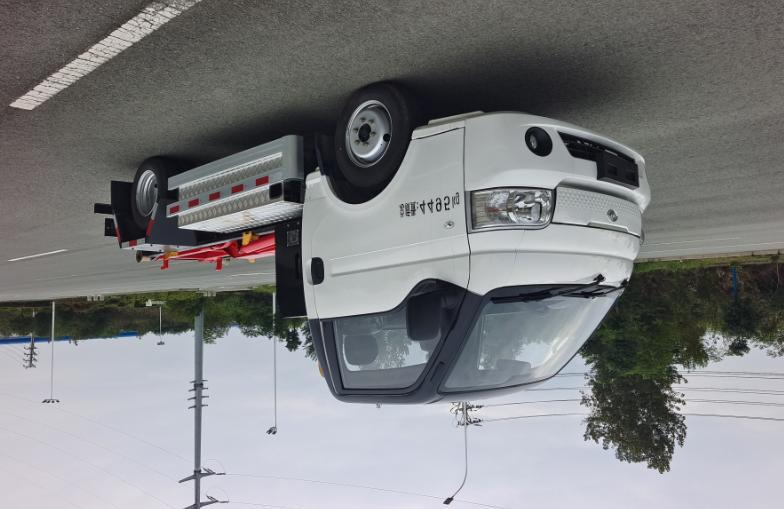 程力壹為純電動車廂可卸式垃圾車